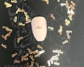 Gouden 'B*tch'-nagelbedels: pittige 3D-letteraccessoires (20 stuks, 5 x 3 mm)