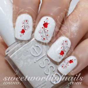 Valentine&#39;s Day Nail Art Hearts and Swirsl water decals