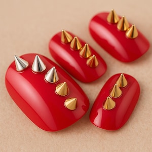 Spike Ohrstecker Nailart: Punk Gothic Metalldekoration (20 Stück)
