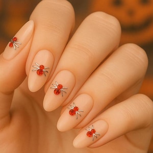 3D Red Gem Spider Rhinestone Nail Art: Spooky Halloween Alloy Nails