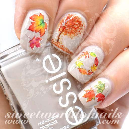 PiggieLuv: Fall nail art! Autumn leaves on glitter gradient