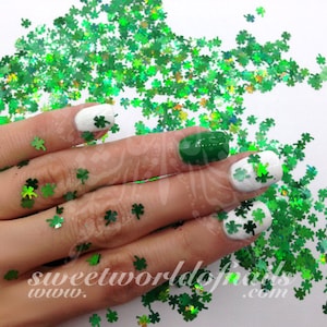 Décoration d'ongles de la Saint-Patrick, décoration de feuille de trèfle vert