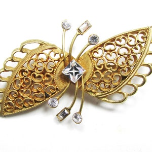 Jewelry Vintage 1960s Unique Mid-Century Rhinestone Filigree Pin