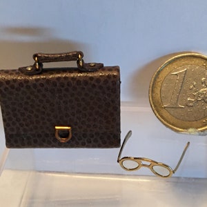cartable miniature en cuir