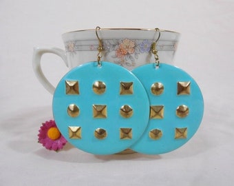80s Metal Turquoise Earrings Costume Jewelry / Large Round Studded Earrings