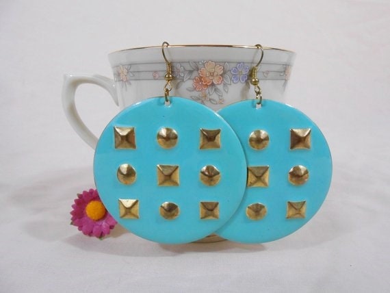 80s Metal Turquoise Earrings Costume Jewelry / La… - image 1