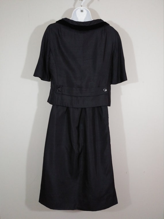 60s Black Silk Skirt Set Cropped Top Velvet Trim … - image 4