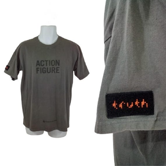 Truth Advocacy Tee with Velcro Patches, Gray Graphic Print, Unisex Size M
