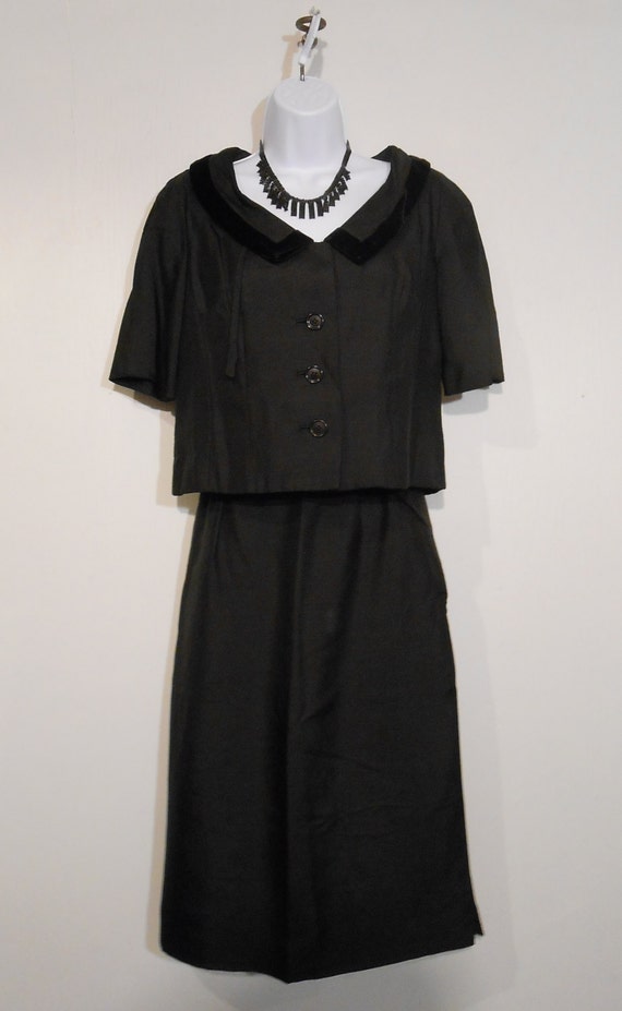 60s Black Silk Skirt Set Cropped Top Velvet Trim … - image 3