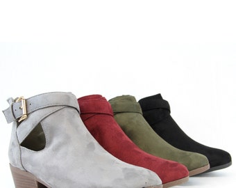 low heel leather boots