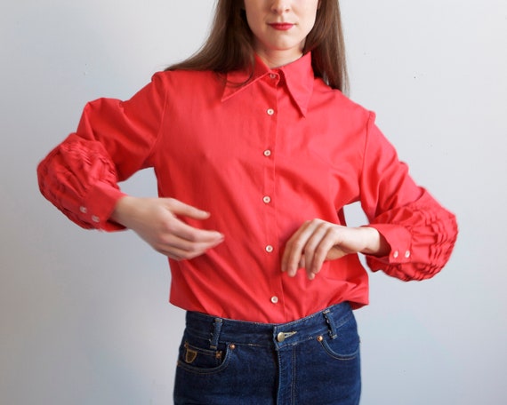 70s balloon sleeves red blouse / size S M