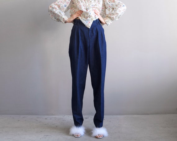 dark blue pleated jeans / high waist baggy denim p