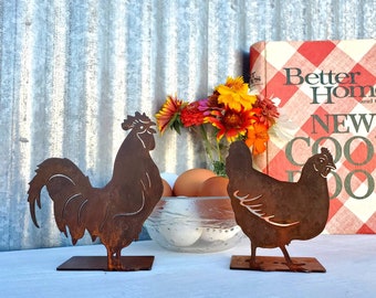 Rusty Metal Chicken Farmhouse Decor / Rusted Hen Rooster Gift / Chicken Decoration / Rustic Rusted Chicken Ornament