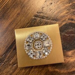 Vintage compact
