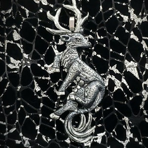 Kiran Pendant Necklace