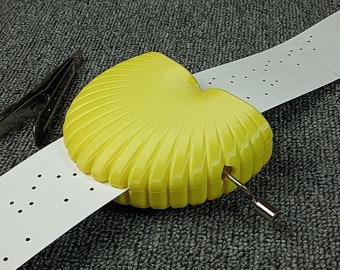 3d printed pla seashell-shaped music box using strips, 30 note, personalized music, Christmas gift