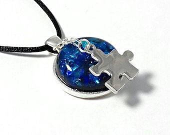 Autism necklace, autism awareness jewelry, autism mom, autism pendant, autism jewelry, puzzle jewelry, resin sky blue cabochon.