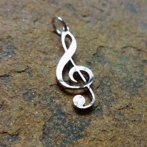 Treble clef pendant music pendant treble clef necklace music necklace marching band pendant music lover, music note  hand cut coin