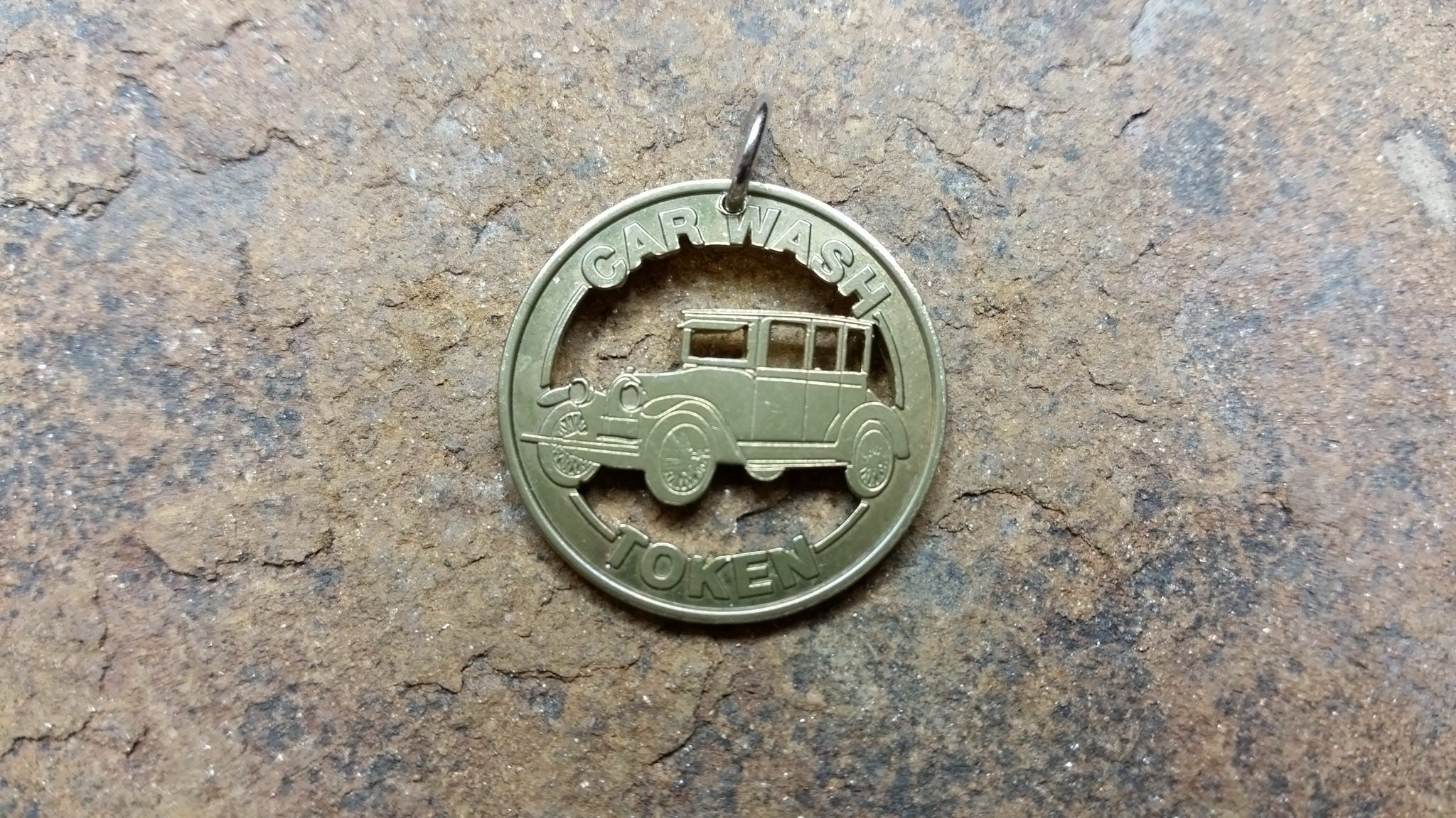 クラシックカーペンダント 洗車ネックレス 洗車ペンダント 車好きのネックレス カーコレクターネックレス クラシックカーネックレス ハンドカットコイン  - Etsy 日本