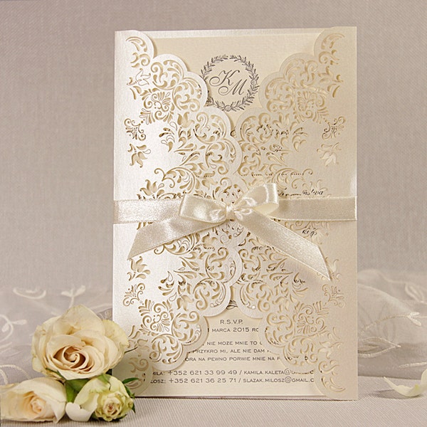 Intricate Lace Laser Cut Cream Day Gatefold Wedding Invitation  Personalized With Envelopes Wedding Day Invitation Handmade Wedding Cards