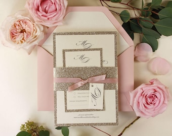 Invitación de boda moderna de oro brillante con banda para el vientre, cinta rosa rosa simple elegancia rosa, etiqueta personalizada, tarjeta Rsvp + sobres con revestimientos