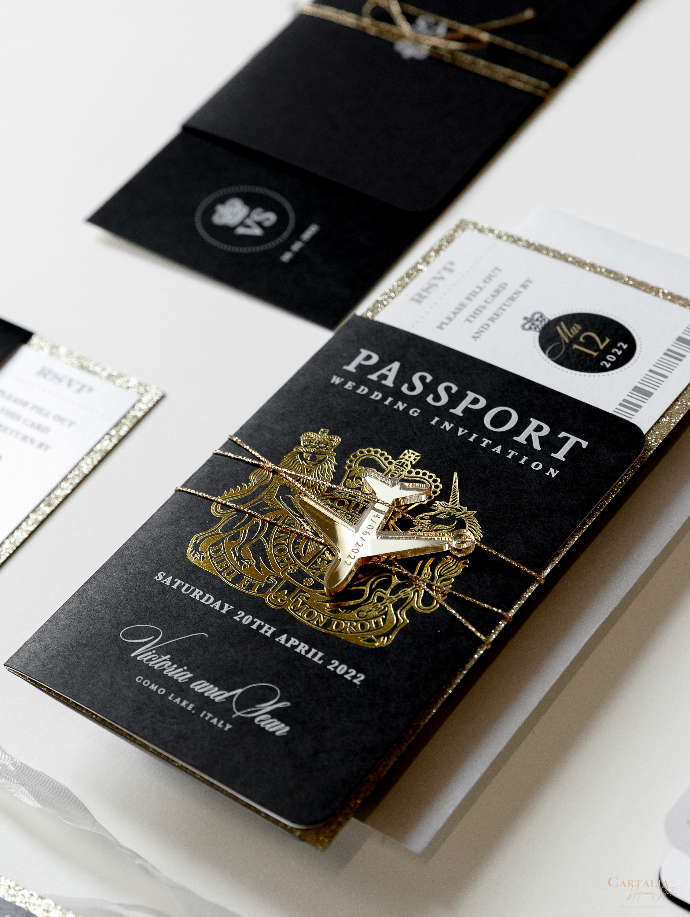 25 Travel Holiday Boarding Pass Ticket Wedding Invitations With Wallets! 25 Travel Holiday Boarding Pass Ticket Wedding Invitations With Wallets!