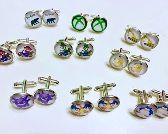 Character image themed cufflinks, ideal for parties, graduation, weddings, birthday or anniversary