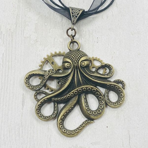 Bronzen steampunk octopus en tandwiel / tandwielketting - gothic, steampunk, cadeau voor haar, kraken, tentakel, oceaan, piraten - cosplay