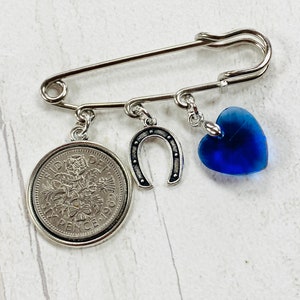 Quelque chose de vieux, de nouveau, d'emprunté et de bleu, épingle de jarretière, six pence, cadeau de mariée, épingle de mariée, broche quelque chose de bleu, broche de mariée image 2