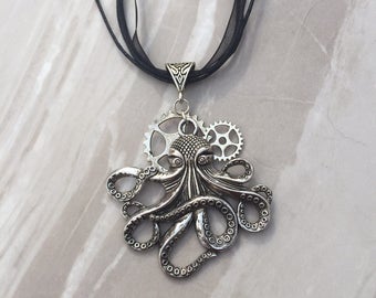 Octopus Steampunk Necklace, silver octopus, steampunk jewelry, metal gears, metal cogs, large silver octopus