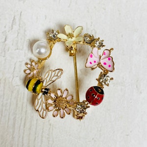 Round Spring Bee and Butterfly Enamel and Rhinestone Brooch - Bee Pin - Bee Badge - ideal gift for Christmas, birthday, animal lover