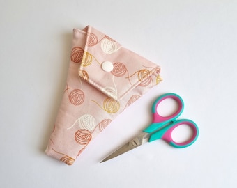 Scissor Case PDF sewing Pattern, no zipper required, easy pattern, beginner friendly, fat quarter friendly