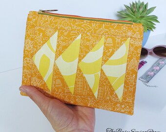 Arrow Pouch PDF Sewing Pattern, Beginner FPP Zipper Bag (Digital Download)