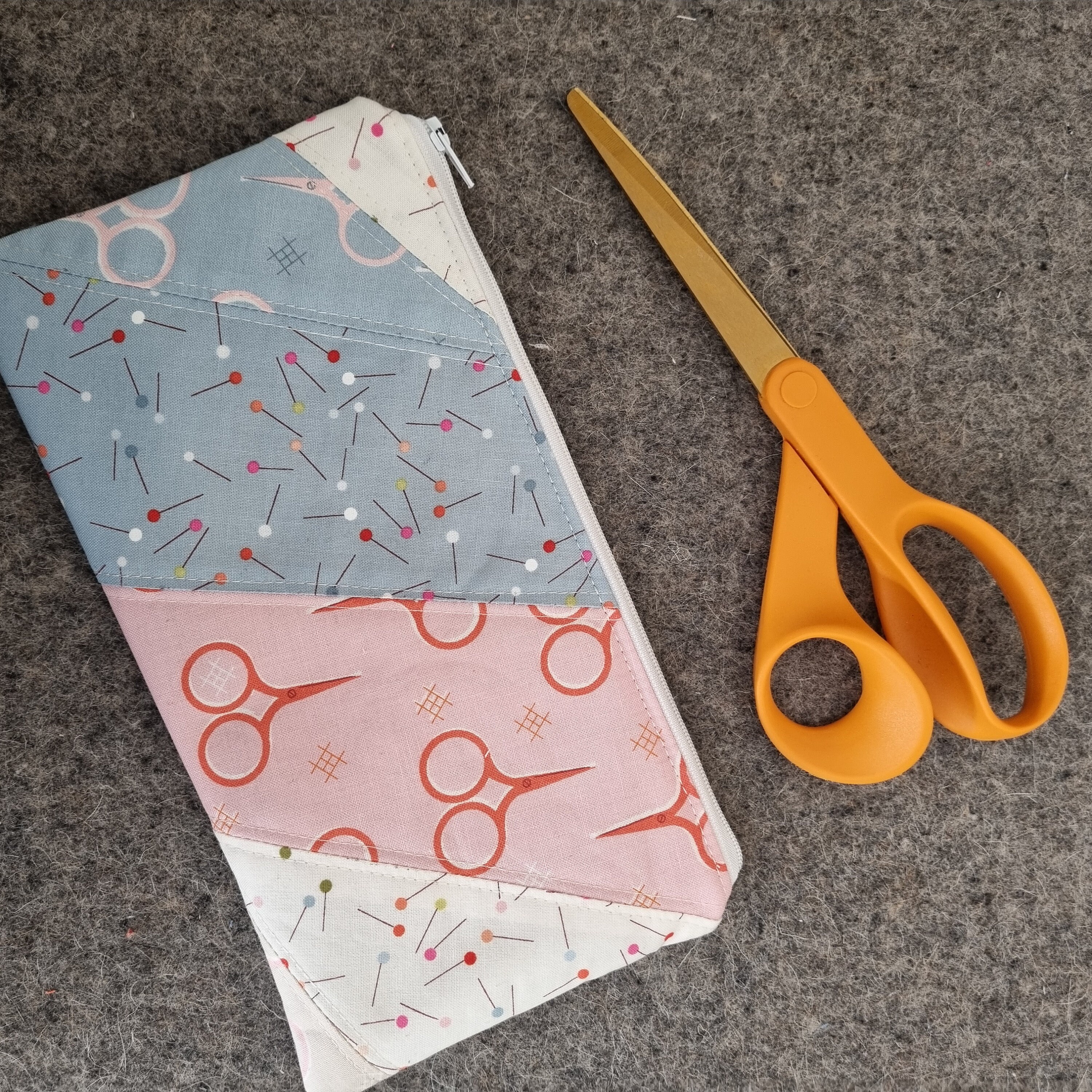 Fpp Free Pattern Pencil FPP Pouch PDF Sewing Pattern, Foundation Paper Piece Pouch, Pencil Case ...