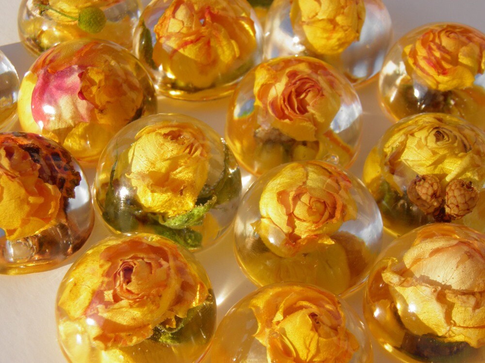 Yellow rose caboshon Dried flowers resin caboshons for ...