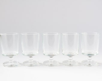 VINTAGE Five small 4 cl. French Luminarc clear stem glasses, Cavalier France liqueur glasses, goblets, seventies shot glass. See description