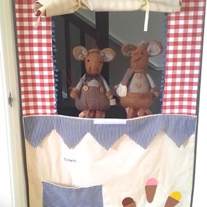 Puppet Theatre, Doorway Puppet Theatre, Role Play Theatre, Puppet Show, Fabric Puppet Theatre