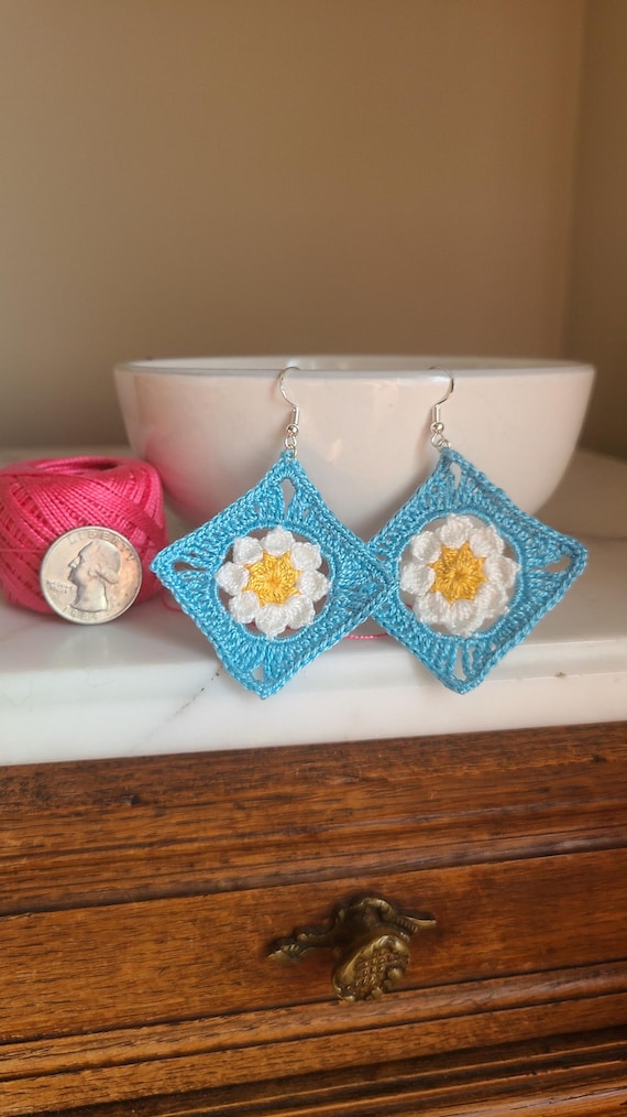 Handmade Crochet Daisy Earrings: Boho Cotton Flower Jewelry