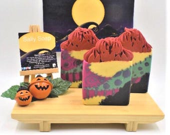 Nightmare Sally Soap Bar | Gothic Halloween Soap | Spooky Handmade Soap | Horror Bath Gift | Unique Creepy Cute Soap