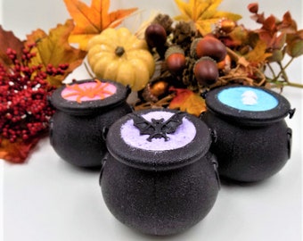 Witchy Bath Bomb Cauldron | Halloween Bath Bomb Gift | Spooky Self Care | Witchcraft Bath Fizzy | Goth Bath Bomb | Cauldron Bath Bomb Set