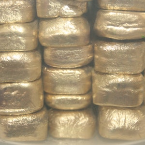 700 Grams Melted Drops Scrap Gold Plated Pins For Recovery Not Solid Gold Birthday gift jewelry different computer pins Shipping to world
