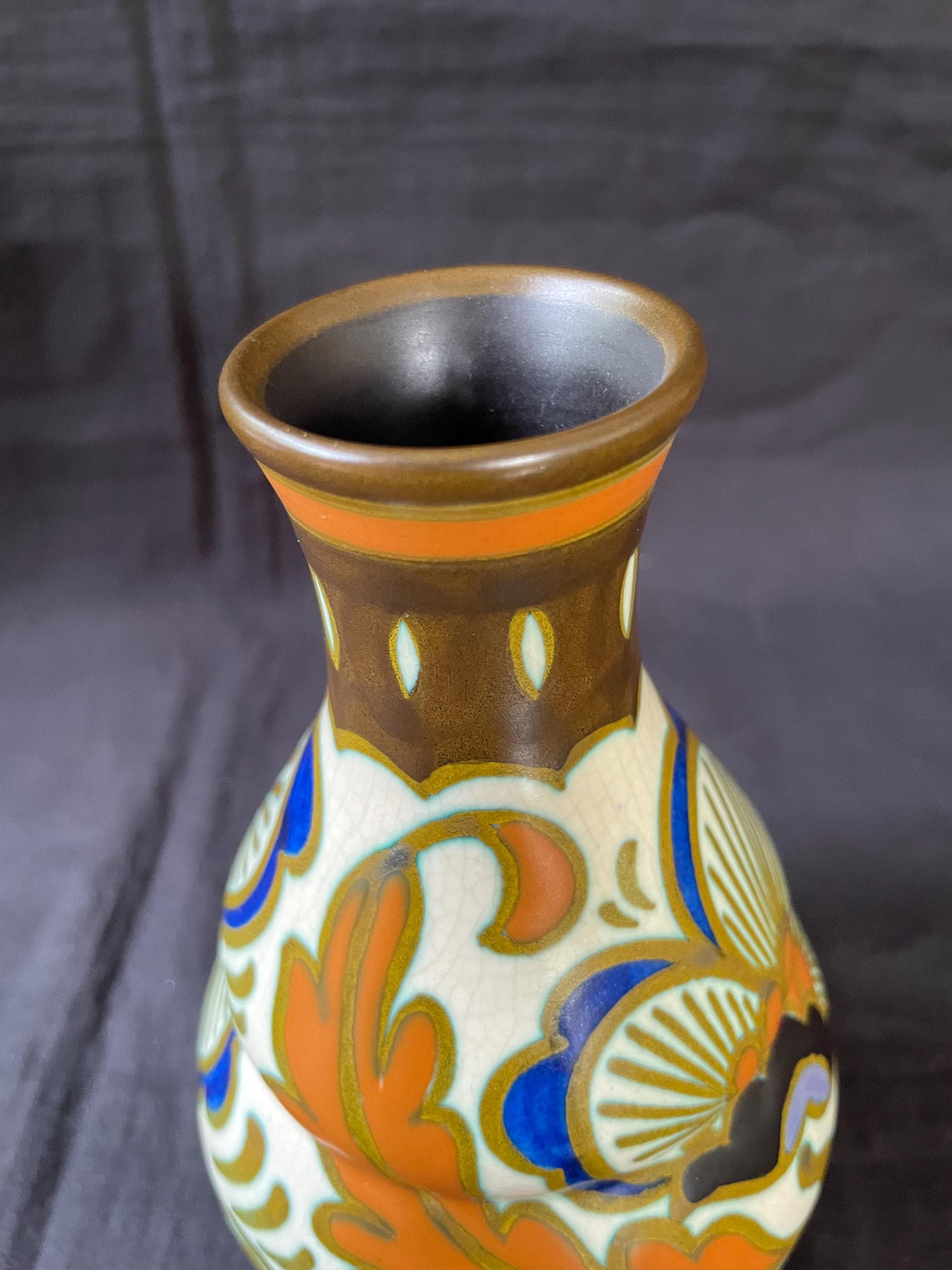 ビンテージgouda pottery Holland flower base Antique Dutch Gouda Pottery Vase. Approx 1920. Several Marks