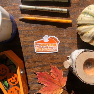 Sticker handgeschreven pompoentaart, sticker Thanksgiving, sticker dankbaarheid, sticker pompoen, Thanksgiving kunst, handgeschreven sticker