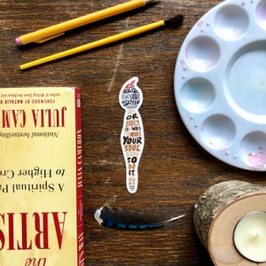Naklejka z ćwiczeniami z napisami ręcznymi, naklejka Kurt Vonnegut, naklejka artystyczna, naklejka inspirująca, naklejka z farbą, naklejka z napisami ręcznymi