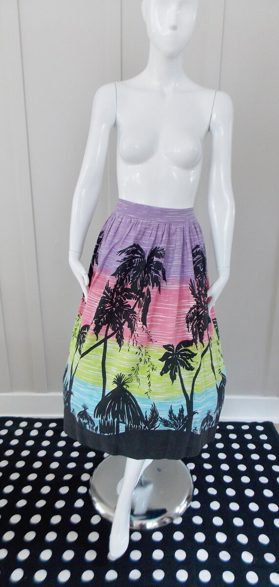 1950’s Vintage Border Novelty Print Skirt Palm Tr… - image 1