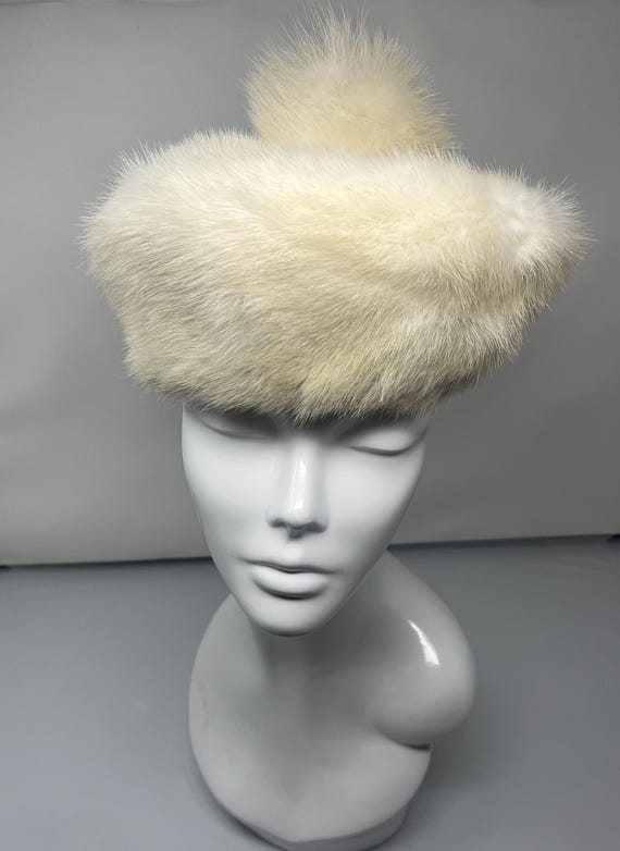 Vintage 1960s White Rabbit Fur Beret Tam Hat with Pompom 1960 main image 4