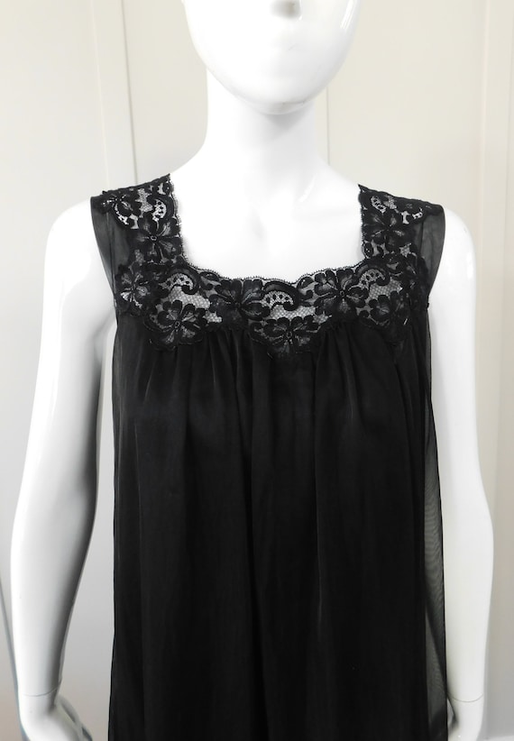 1960's Vintage French Maid Square Neck Nightgown - image 3