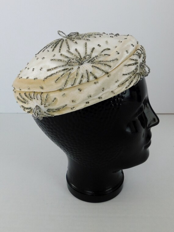 1960’s Vintage Hand Beaded Pillbox Hat Gem
