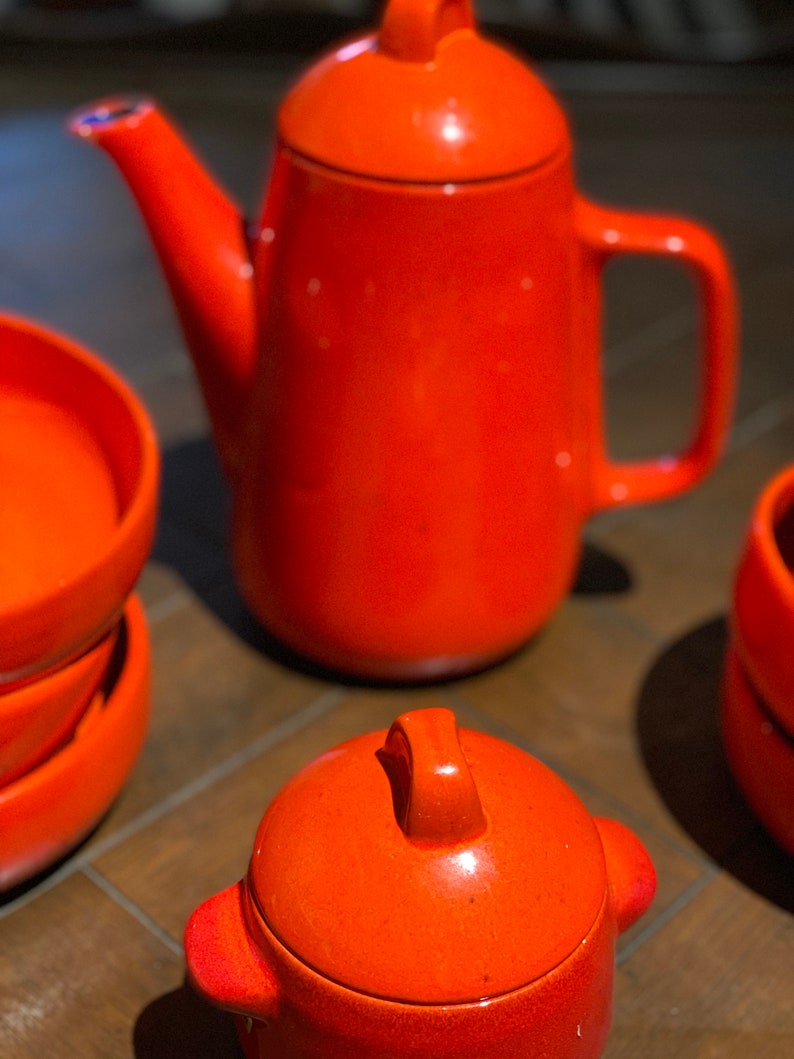Gerz Mid Century Bold Orange Tea Coffee Pitcher W Sugar Dish and 6 Bowls Mint