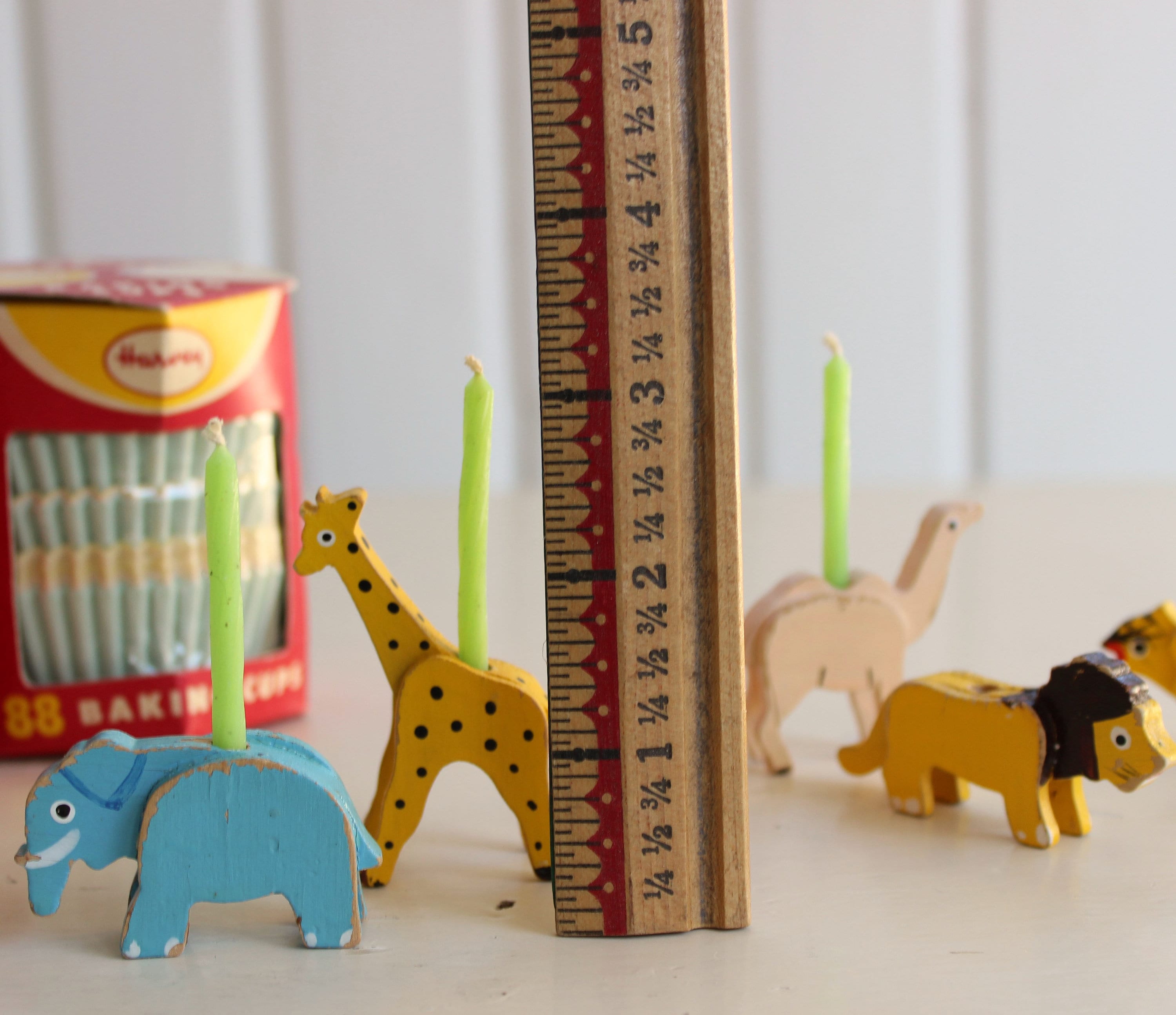 Vintage Animal BIRTHDAY CANDLE HOLDERS, Candles and Paper Baking Cups